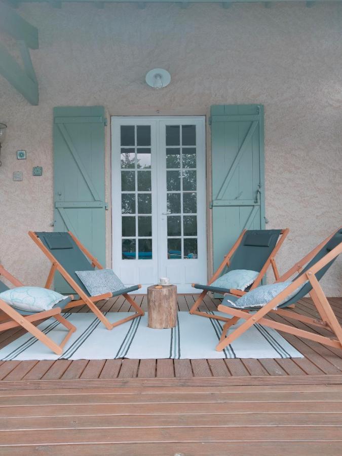 Chambre Familiale Anna "Mon Lit Au Pre" , Jusqu'A 4 Adultes Et 2 Enfants Avec Piscine Familles, Couples Ou Femmes Seulement Pontours Zewnętrze zdjęcie